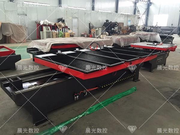 如何正確使用數(shù)控送料機？