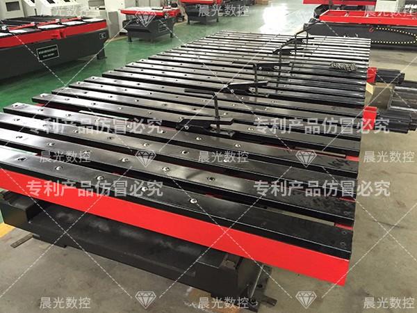 怎樣避免數(shù)控送料機(jī)操作的失誤？